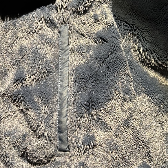 The North Face reversible puffer coat jacket fur lined. LIKE NEW - Picture 4 of 8